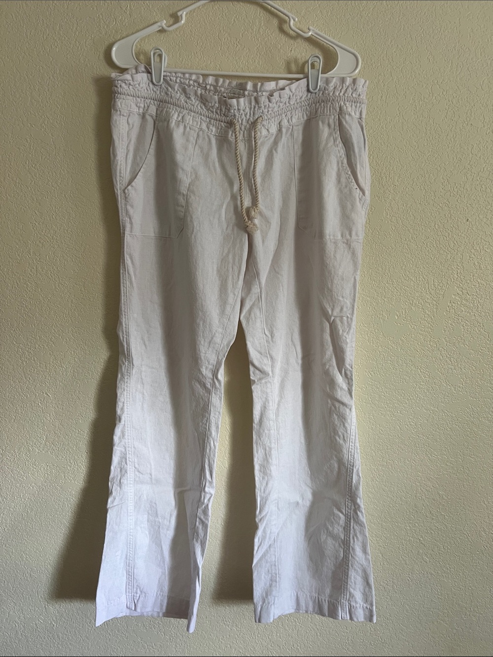 Roxy White Pull On Drawstring Pants